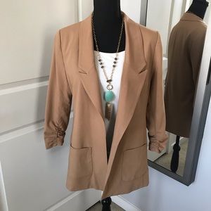 Blazer / camel color